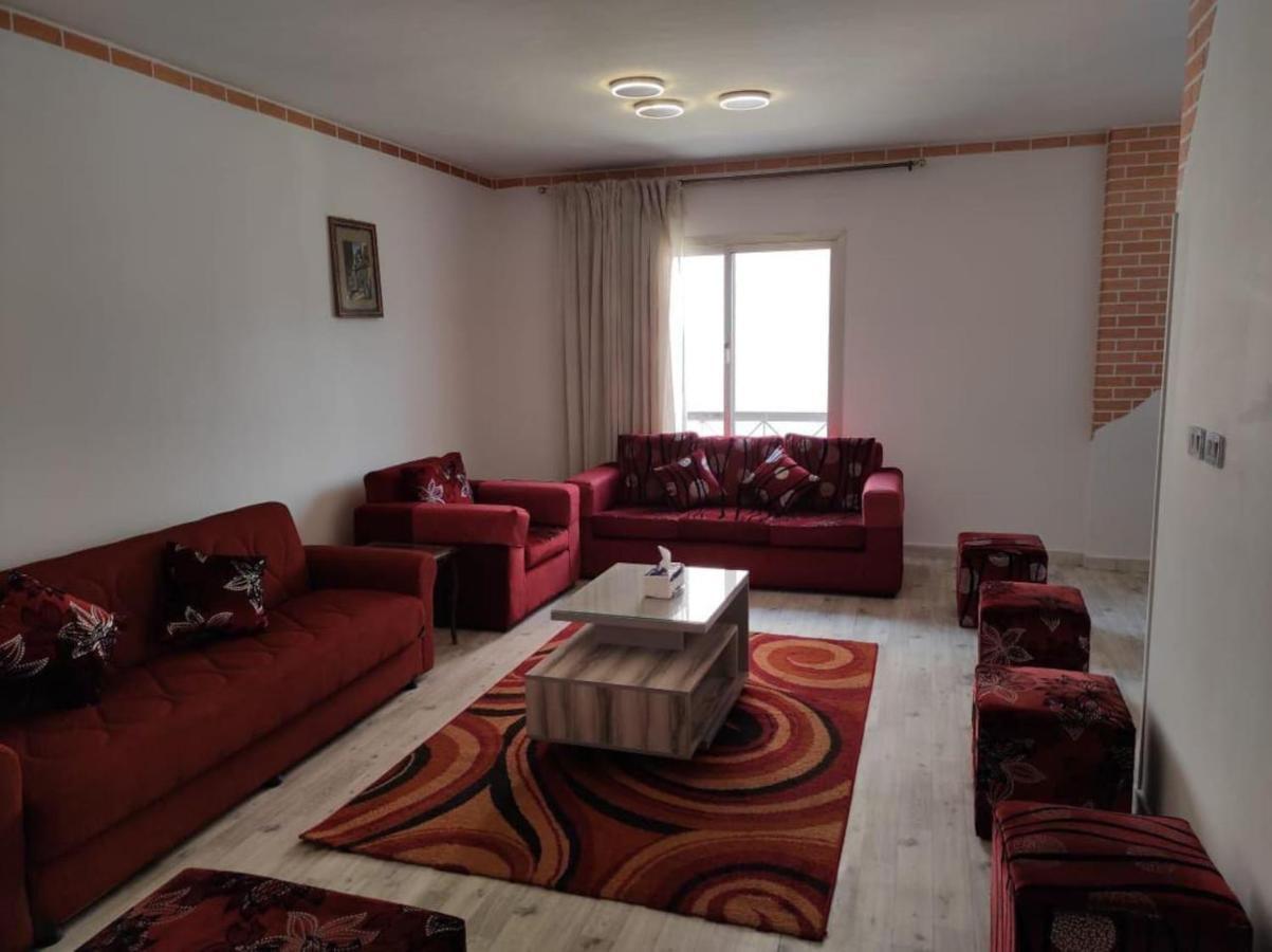 مدينة الرحاب سيتى سكوير . Al Rehab , Square, The Yard * Caïro