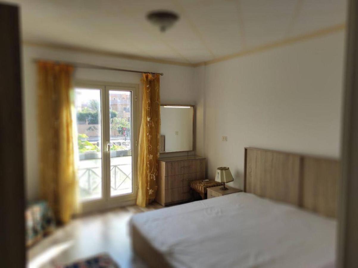 مدينة الرحاب سيتى سكوير . Al Rehab , Square, The Yard Caïro